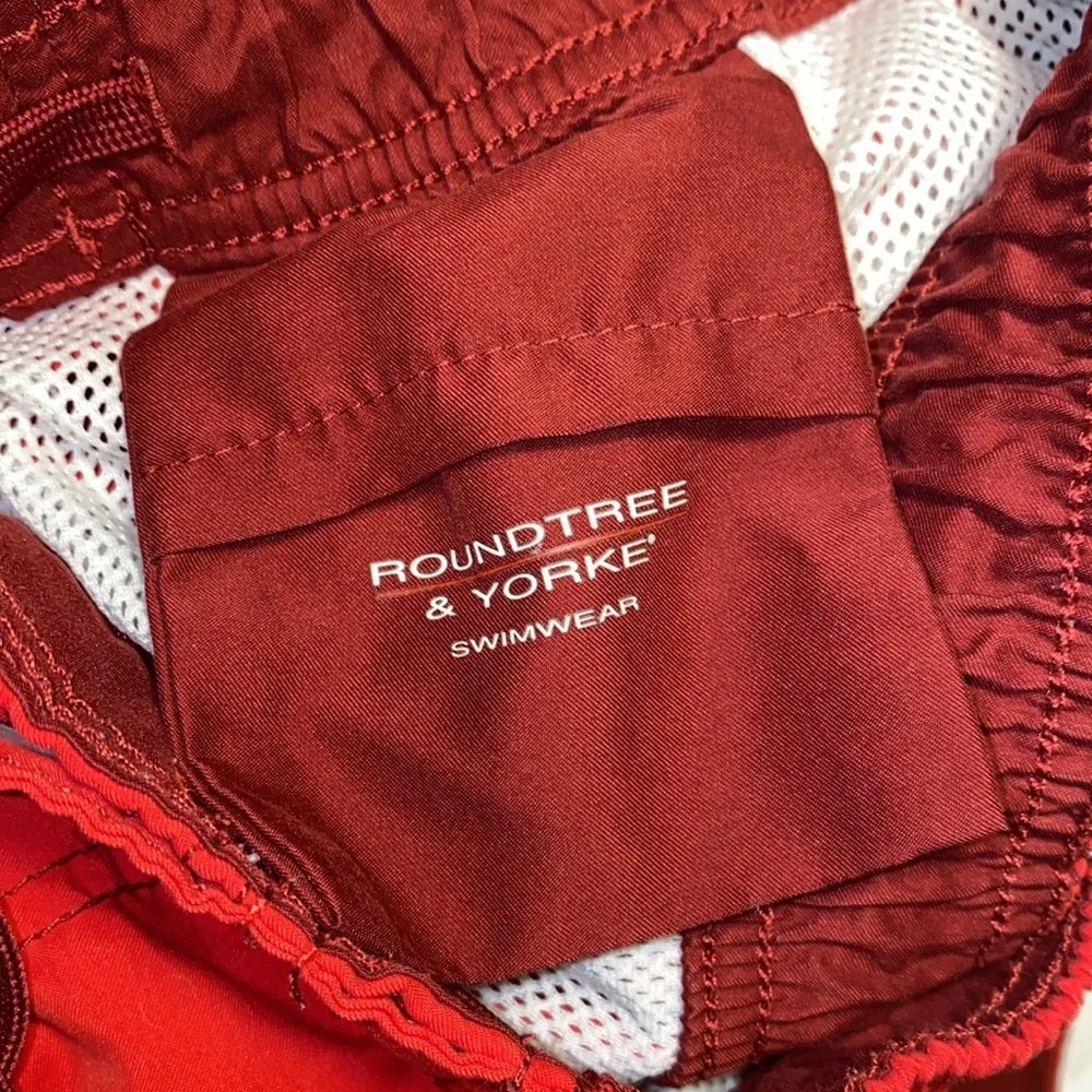 Roundtree & Yorke Red cargo pocket shorts swimwear elastic waistband swimsuit M​ - Picture 4 of 5